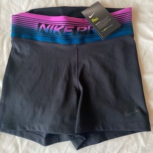 NIKE PRO SHORTS